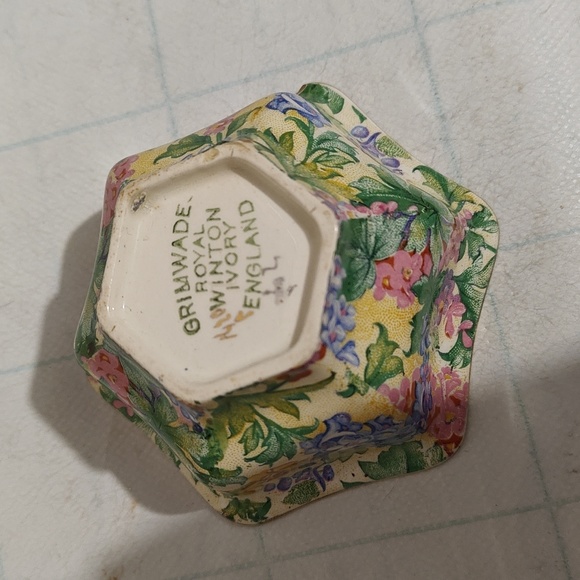 ceramic porcelain - Picture 7 of 12